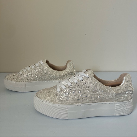 Betsey Johnson Suton Highwall Pearl Bling Platform Sneaker size 6 - Picture 5 of 12